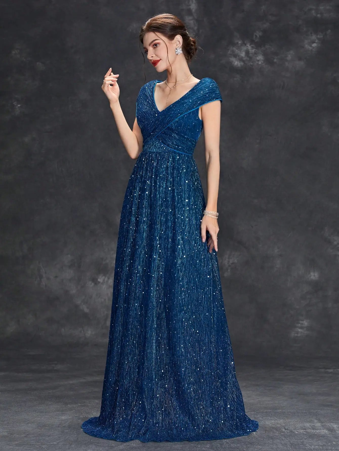 Mgiacy V-neck bag Rotator sleeve punch vertical strip mesh A full skirt Evening gown ball dress Party dress Bridesmaid dress