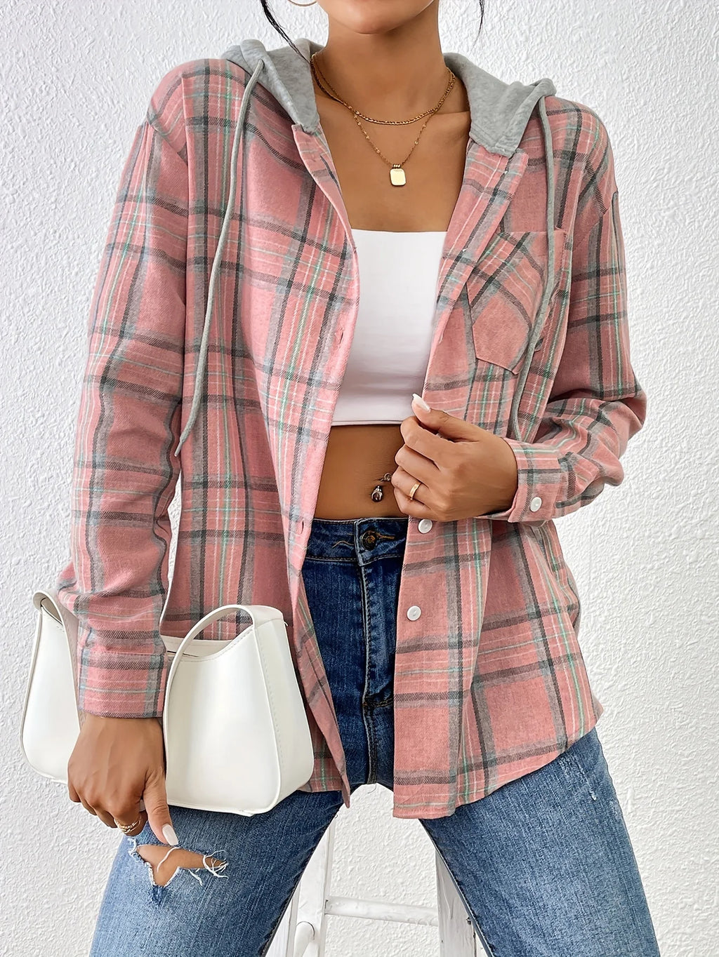 Classic Plaid, Modern Style 
A must-have long sleeve blouse that blends comfort, elegance, and everyday fashion.