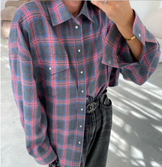 New Vintage Women Oversized Long Sleeve Plaid Shirt Blouse Tops Autumn Winter Button Down Loose Lapel Pocket Shirt